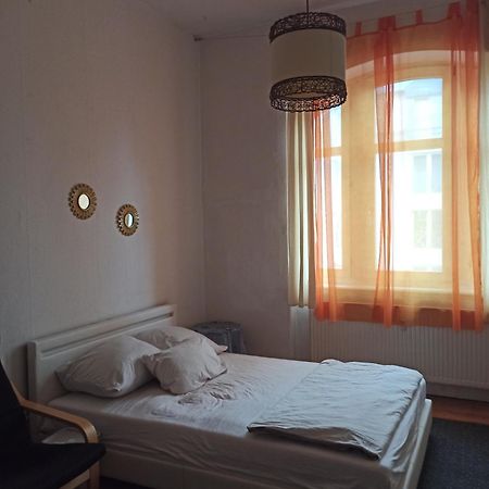 Private Room In A Shared Apartment, Free Parking Fulda Exterior foto